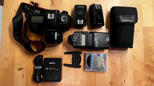 Canon eos mark set con - mark,